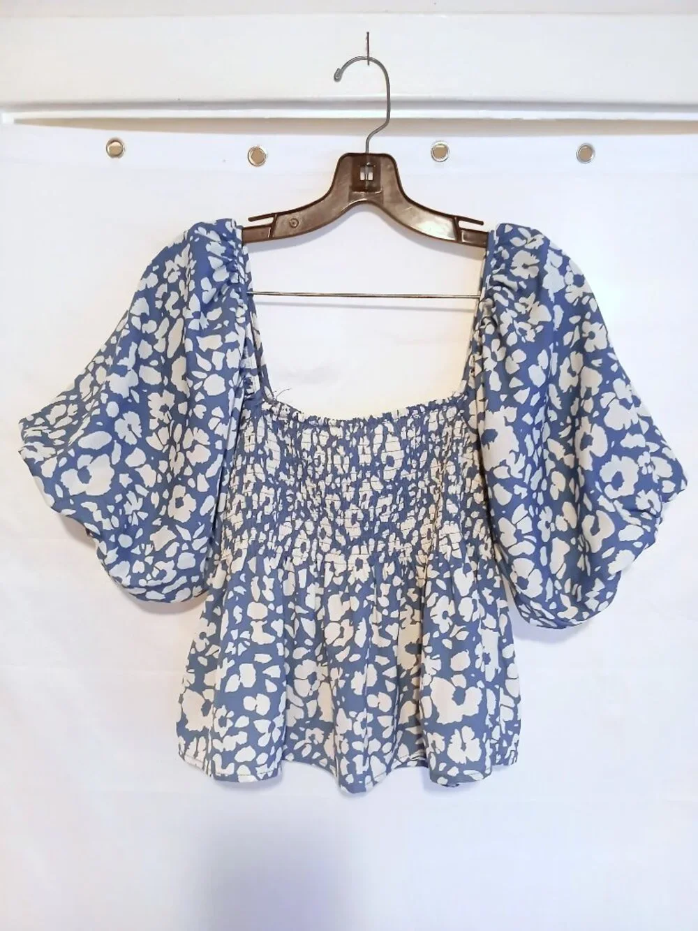 By Together Blue White Floral Smocked Crop Top S Boho Cottagecore Feminine